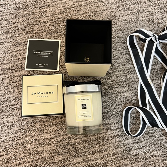 Jo Malone London Pomegranate Noir Home Candle - Picture 1 of 5